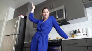Attractive mom Ashley Alban gets down and dirty in the kitchen