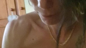 Brunette milf Sandy does tight blowjob to her fucker before riding him