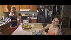 Great amateur threesome with stepmom and stepsister