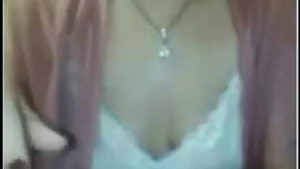 Asian MILF plays around with her lovers small fuck stick